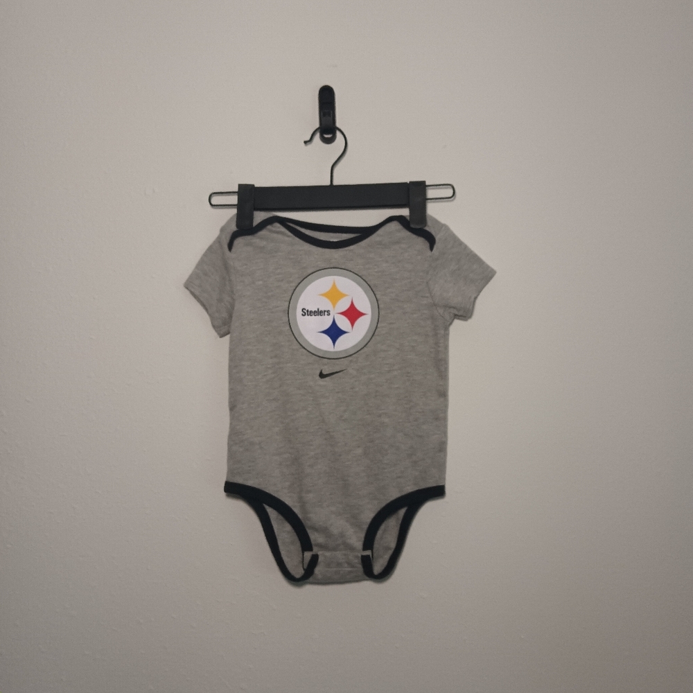 Nike Steelers Baby Onesie 24M